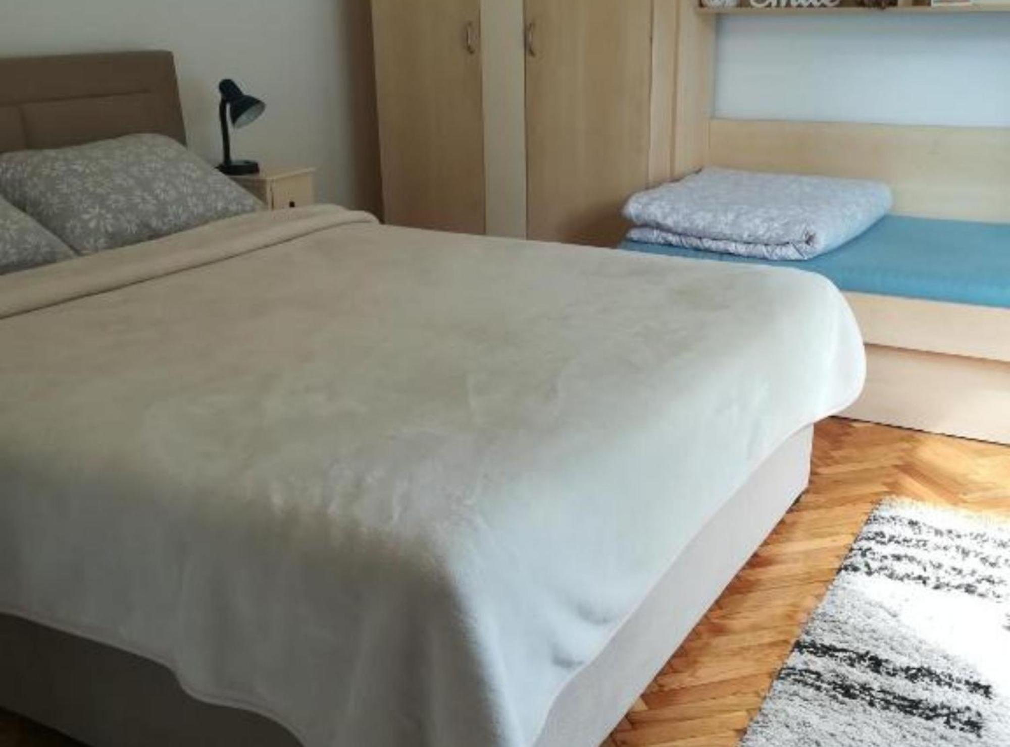 Apartman Olymp Osijek-Garaza エクステリア 写真
